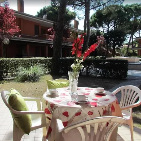 Bright Flat In A Poolside - Beahost 公寓 比比翁